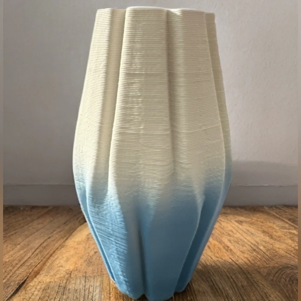 NEW Tabletop Minimalist Scandi Style Geometric Ceramic Vase Blue/White‎